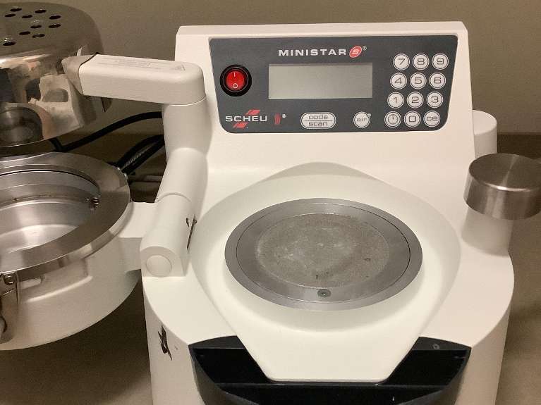 Ministar scanner device